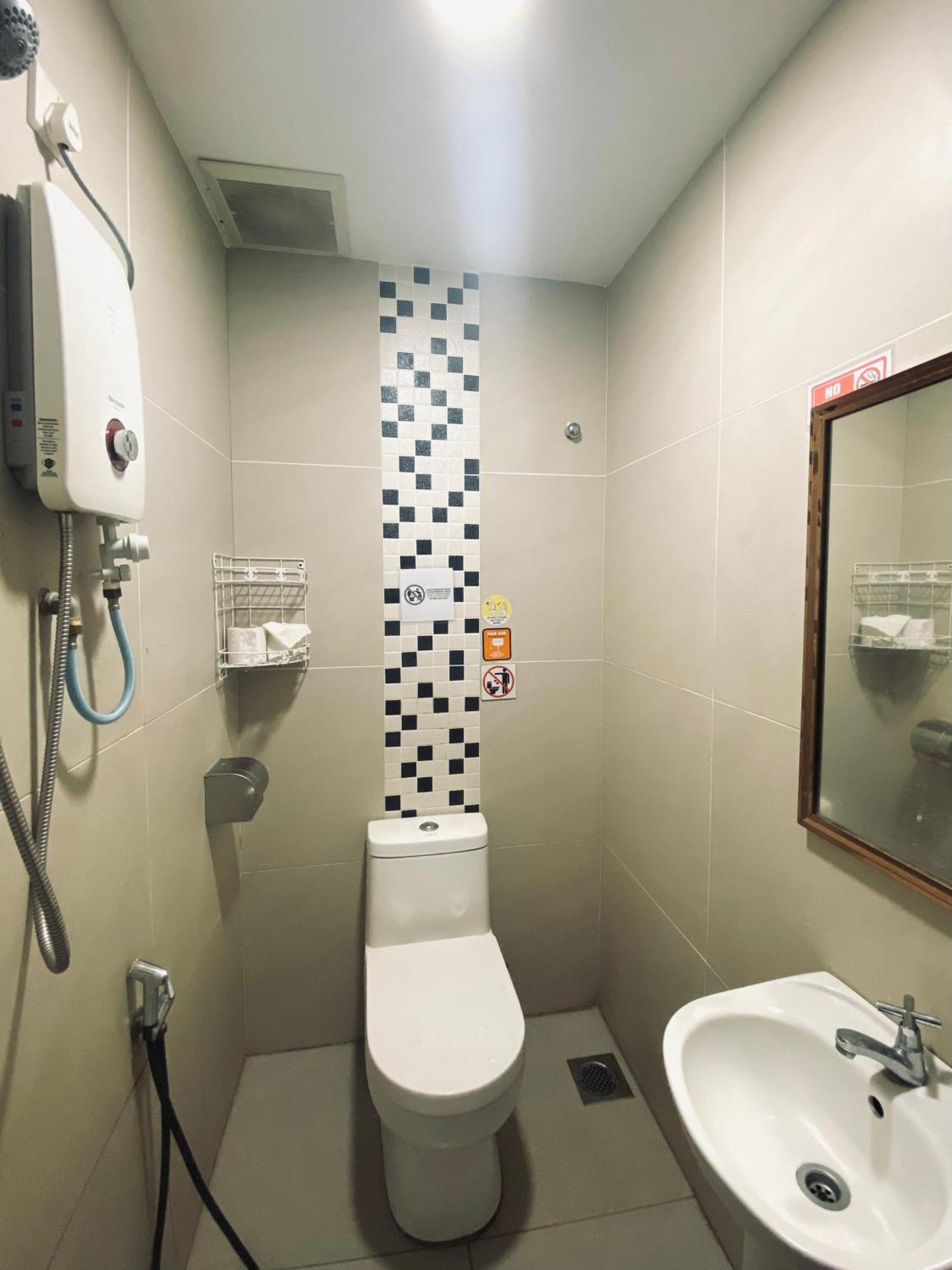 Leisure Lodge Куала Теренгану Екстериор снимка